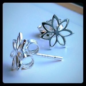 RESTOCKED🌸 Dainty Plumeria Sterling Silver .925